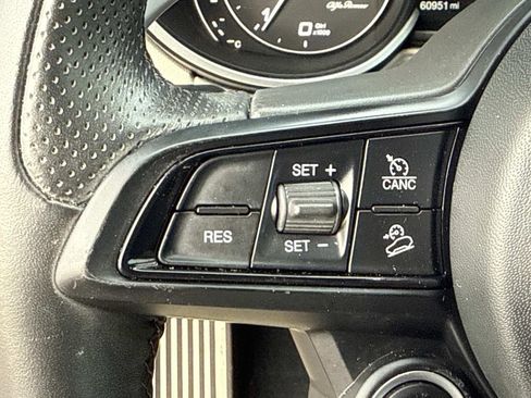 Used 2020 Alfa Romeo Stelvio Ti Sport w/ Quick Order Package 22S Sport image 42