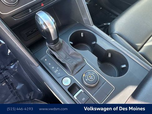 Used 2021 Volkswagen Atlas SE image 16