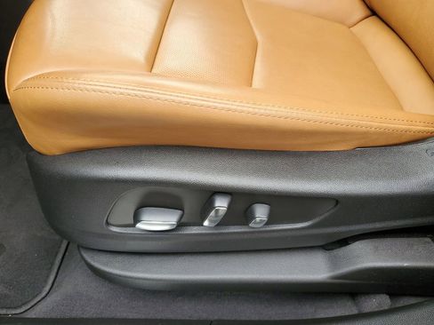 Used 2023 Cadillac XT5 Premium Luxury image 7