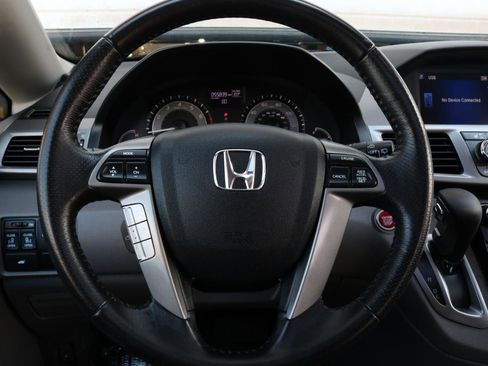 Used 2016 Honda Odyssey EX-L image 41