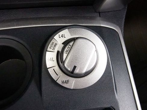 Used 2013 Toyota 4Runner Limited AWD/4WD image 15