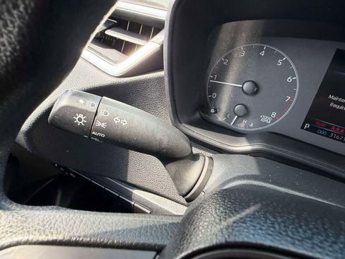 Used 2024 Toyota Corolla LE FWD image 26