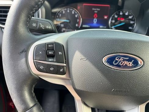 Certified 2023 Ford Explorer XLT w/ Equipment Group 202A AWD/4WD image 26