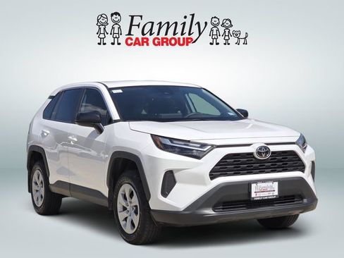 Used 2024 Toyota RAV4 LE FWD image 2