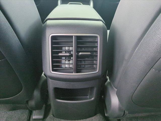 Used 2025 Kia Sportage EX AWD/4WD image 17
