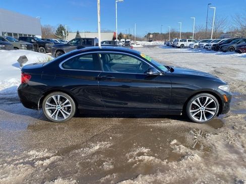 Used 2016 BMW 228i Coupe image 2