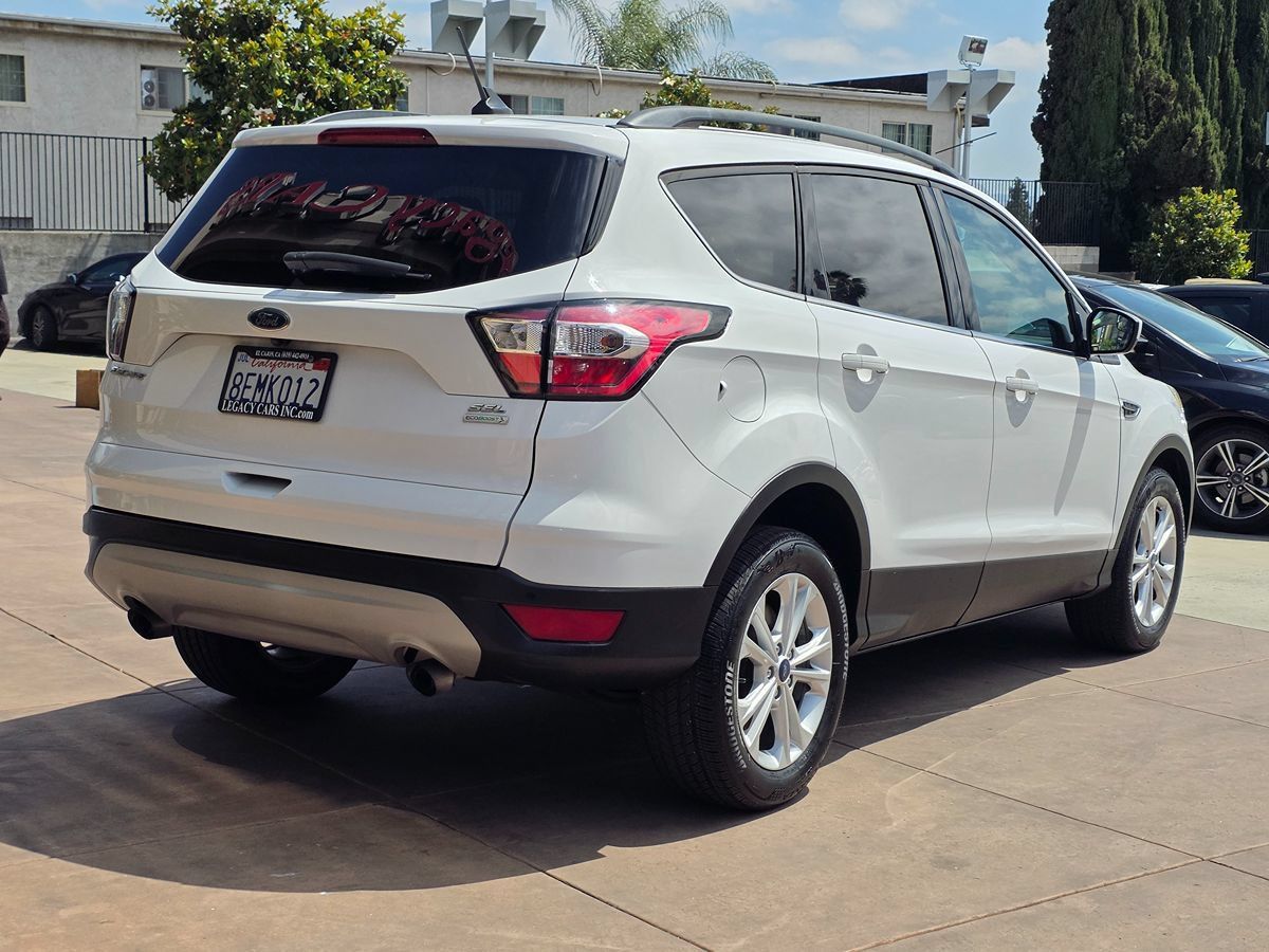Used 2018 Ford Escape SEL FWD image 12