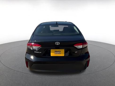 Used 2025 Toyota Corolla LE FWD image 12
