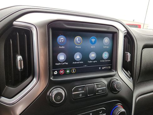 Used 2021 Chevrolet Silverado 1500 RST w/ Z71 Off-Road Package image 16