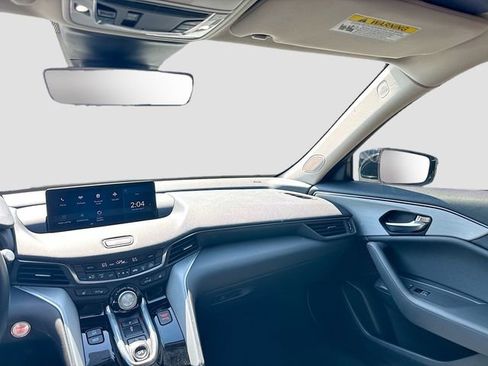 Used 2022 Acura TLX image 25