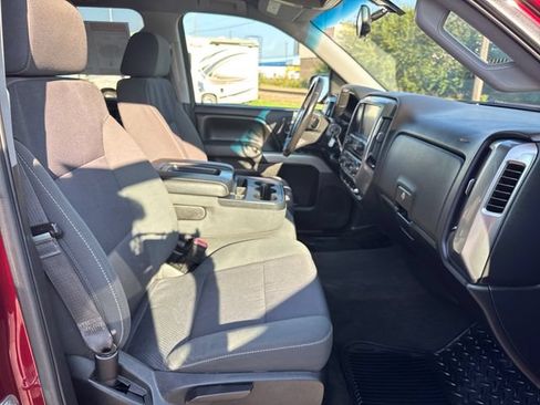 Used 2017 Chevrolet Silverado 1500 LT w/ All Star Edition AWD/4WD image 26