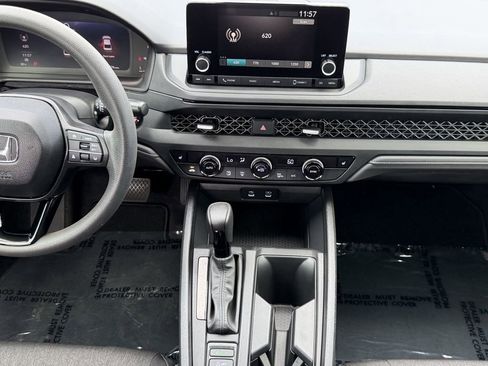 Used 2025 Honda Accord SE image 14