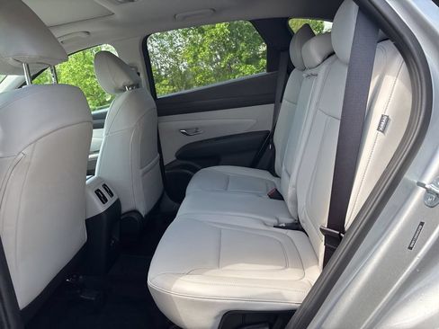 Certified 2025 Hyundai Tucson SEL AWD/4WD image 11