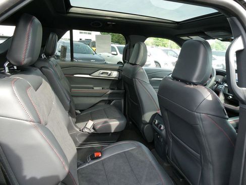 New 2026 Ford Explorer ST AWD/4WD image 12