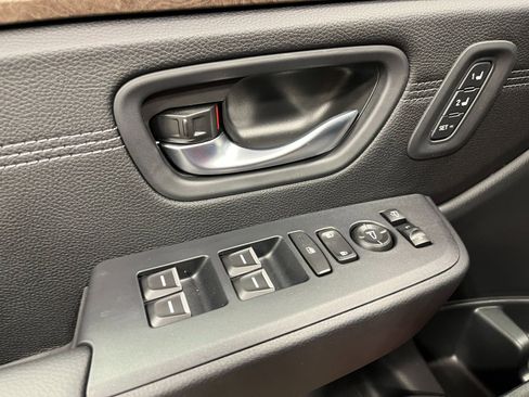 New 2026 Honda Pilot Elite image 13