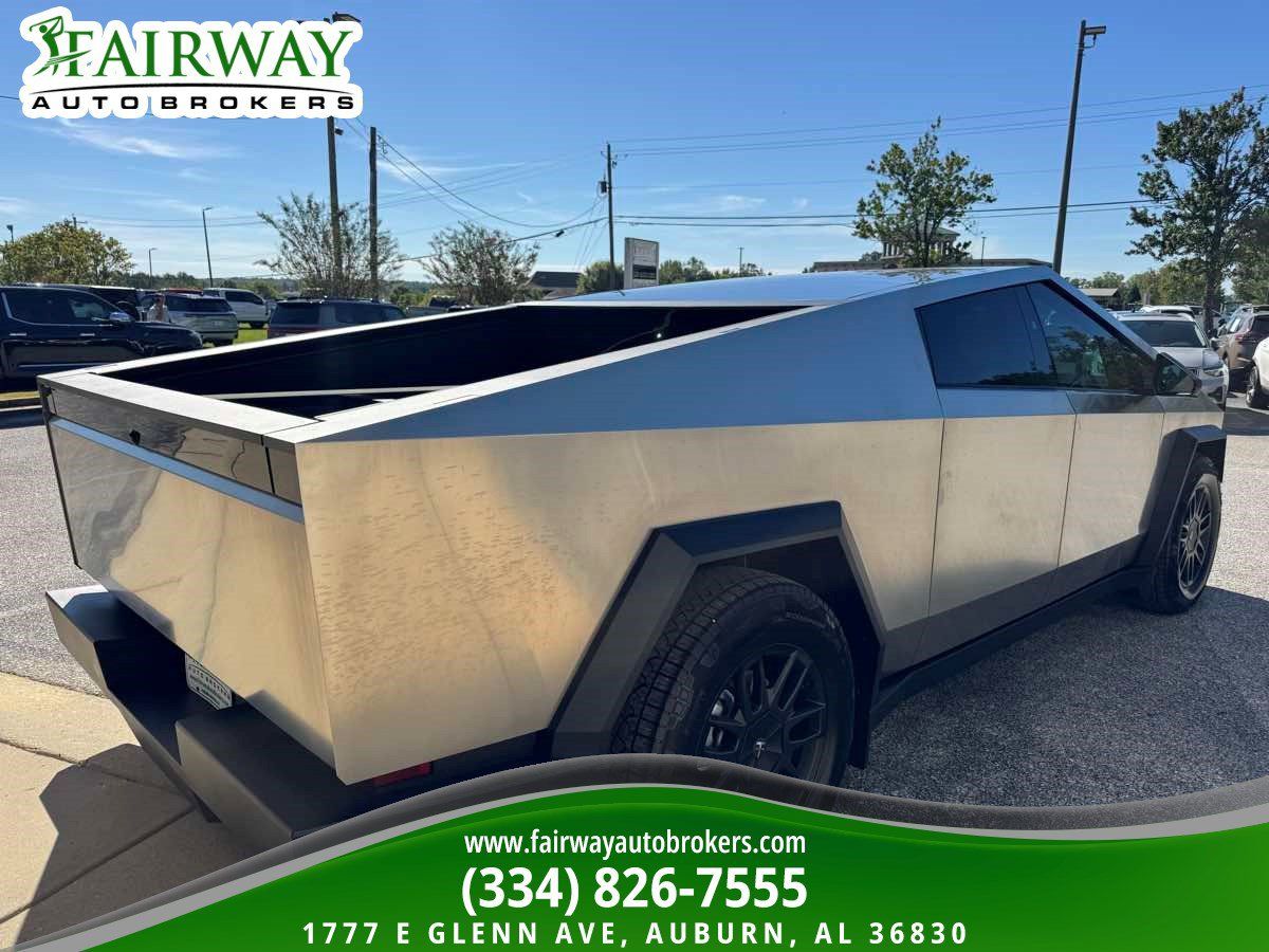 Used 2026 Tesla Cybertruck AWD Crew Cab image 5