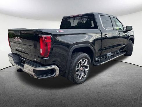 Used 2023 GMC Sierra 1500 SLT w/ SLT Premium Package AWD/4WD image 14