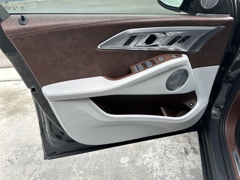 Used 2024 BMW XM Base image 14