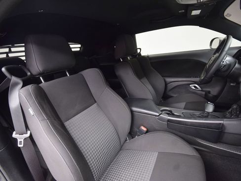 Used 2023 Dodge Challenger R/T w/ Blacktop Package image 17