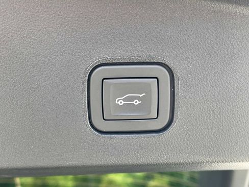 New 2026 Cadillac Lyriq V image 13