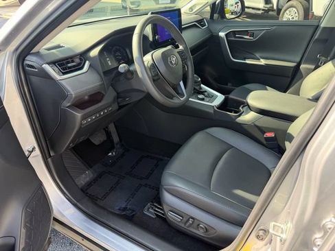 Used 2024 Toyota RAV4 Limited w/ Advanced Technology Package AWD/4WD image 11