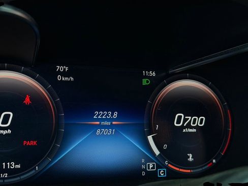 Used 2019 Mercedes-Benz C 300 Sedan image 21