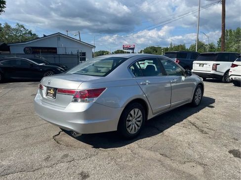 Used 2012 Honda Accord LX image 5