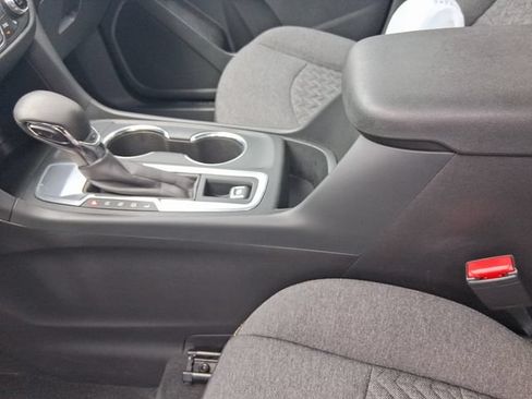 Used 2022 Chevrolet Equinox LT FWD image 15