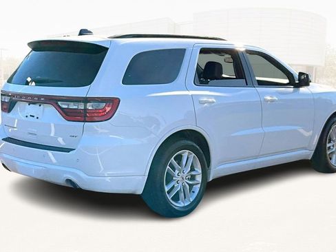 Used 2023 Dodge Durango GT image 6