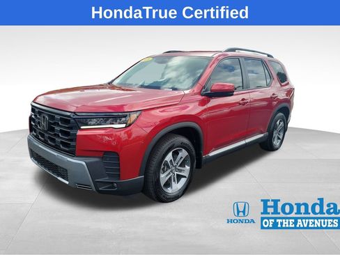 Certified 2026 Honda Pilot EX-L image 2