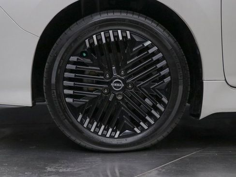 Used 2023 Nissan Leaf SV Plus image 8