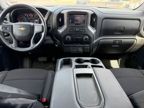 Used 2024 Chevrolet Silverado 1500 Custom AWD/4WD image 10