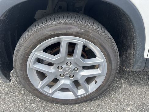 Used 2025 Honda Passport EX-L image 11