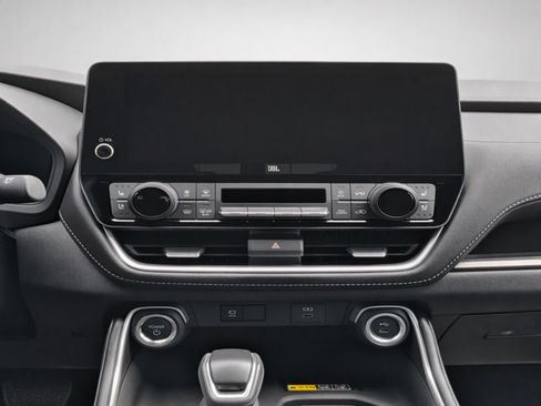 Used 2025 Toyota Grand Highlander AWD Hybrid image 19