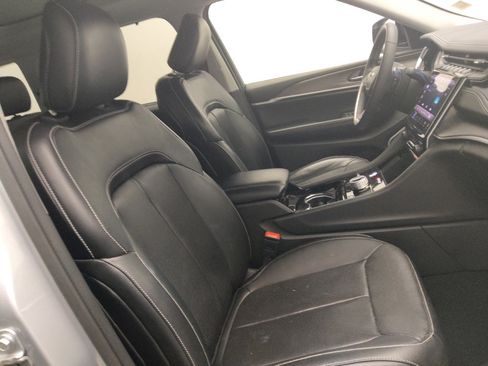 Used 2022 Jeep Grand Cherokee Limited 4xe w/ Luxury Tech Group II image 21