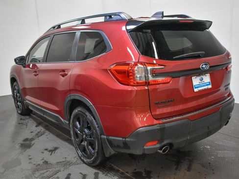 Used 2025 Subaru Ascent Bronze Edition image 6