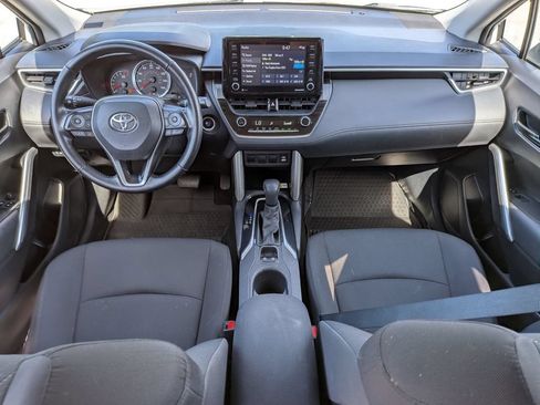 Used 2022 Toyota Corolla Cross LE w/ Black Badges Package (TMS) AWD/4WD image 25