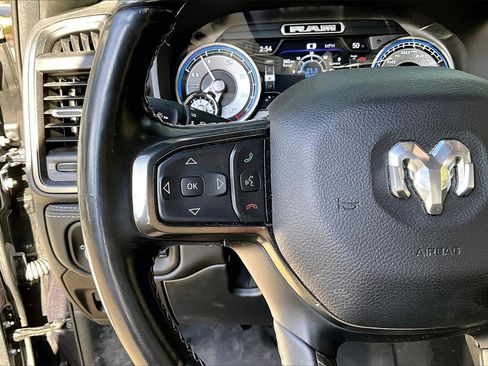 Used 2021 RAM 1500 Limited image 10