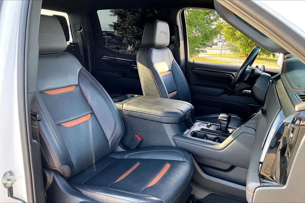 Used 2023 GMC Sierra 1500 AT4 AWD/4WD image 9