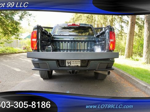 Used 2018 Chevrolet Colorado LT w/ LT Convenience Package AWD/4WD image 32