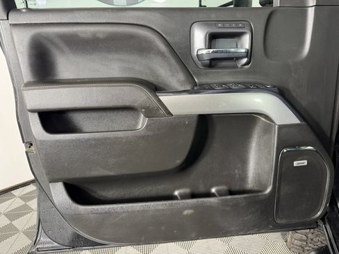Used 2017 Chevrolet Silverado 2500 LTZ w/ Duramax Plus Package AWD/4WD image 38