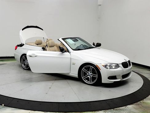 Used 2013 BMW 335is Convertible RWD image 10