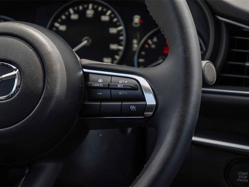 New 2025 MAZDA CX-30 AWD 2.5 S w/ Select Sport Pkg image 19