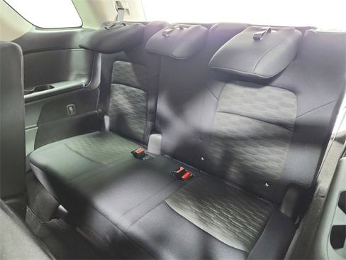 Used 2024 Nissan Pathfinder SV w/ Lighting Package (N92) image 34