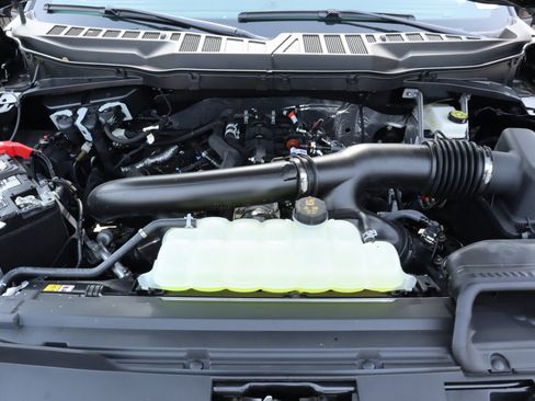 New 2025 Ford F150 Lariat w/ FX4 Off-Road Package image 21