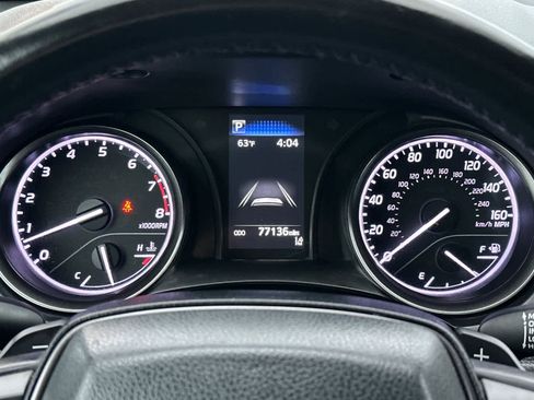 Used 2021 Toyota Camry SE w/ Carpet Mat Package (TMS) image 25