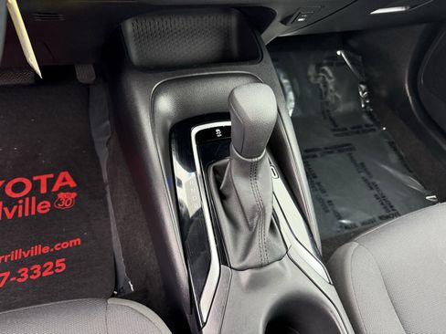 Used 2024 Toyota Corolla LE image 28