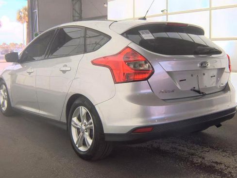 Used 2013 Ford Focus SE FWD image 6
