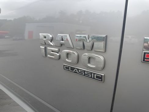 Used 2022 RAM 1500 Classic SLT w/ Trailer Tow Group AWD/4WD image 10