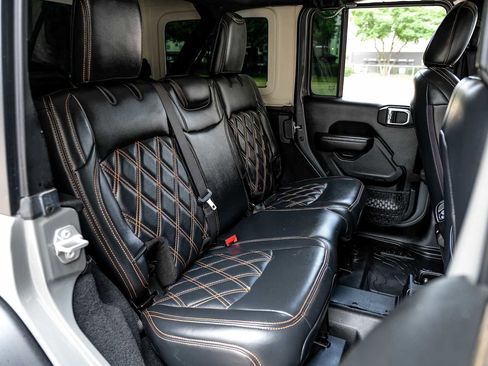 Used 2020 Jeep Wrangler Unlimited Sport S AWD/4WD image 37